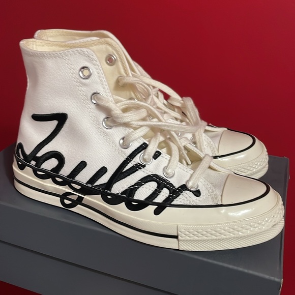 Converse - Picture 2 of 6